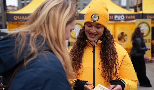 Sárga sátor Milánóban: Önkéntes lelkészek több mint húsz éve Olaszországban
